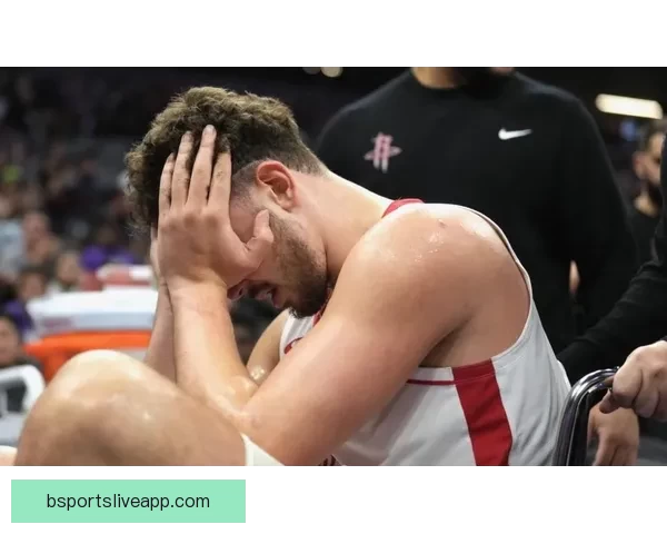 伊森官方海报揭示取胜关键申京表现亮眼仍被质疑核心地位