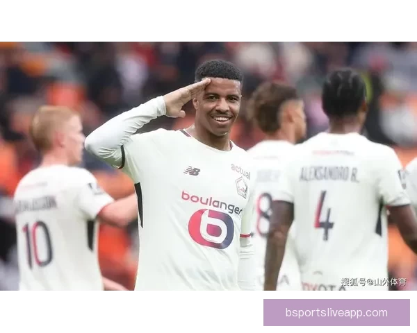 里尔主场3-0大胜朗斯，帕尔多传射助力哈拉尔德松与科雷亚破门
